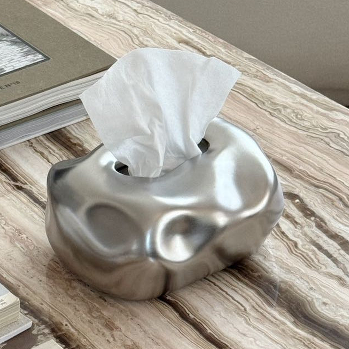 Bubble Ceramic Tissue Box Cover | Modern Cloud & Metallic Decor